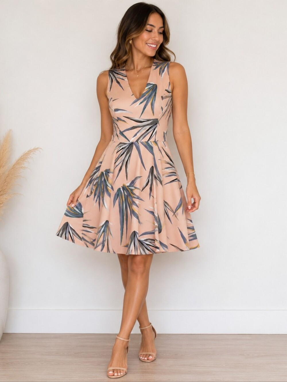 Soprano Womens Coral Tropical Sleeveless V-neck Fit And Flare Palm Dress size M